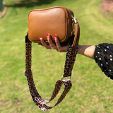 Silvia leather crossbody bag with wide strap
